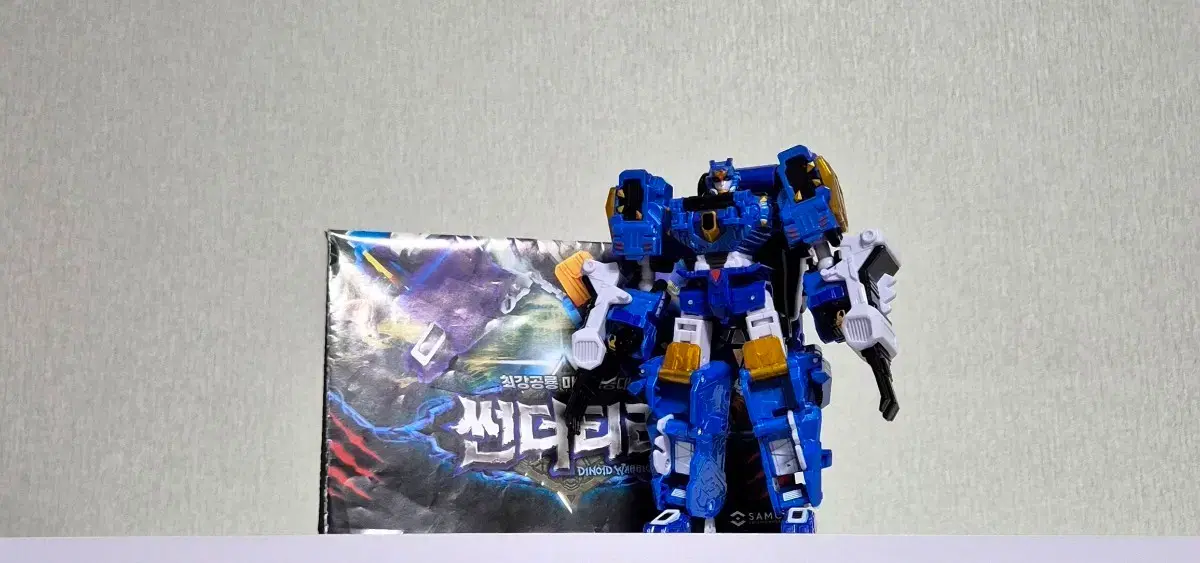thumbnail-0